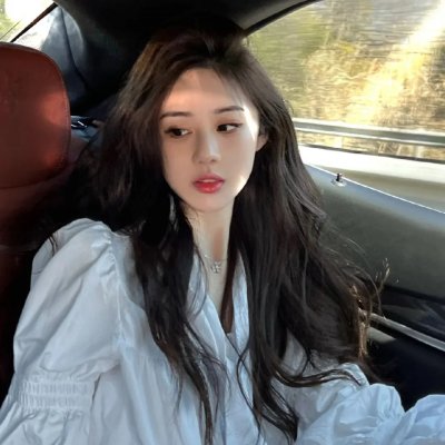 他来自美国